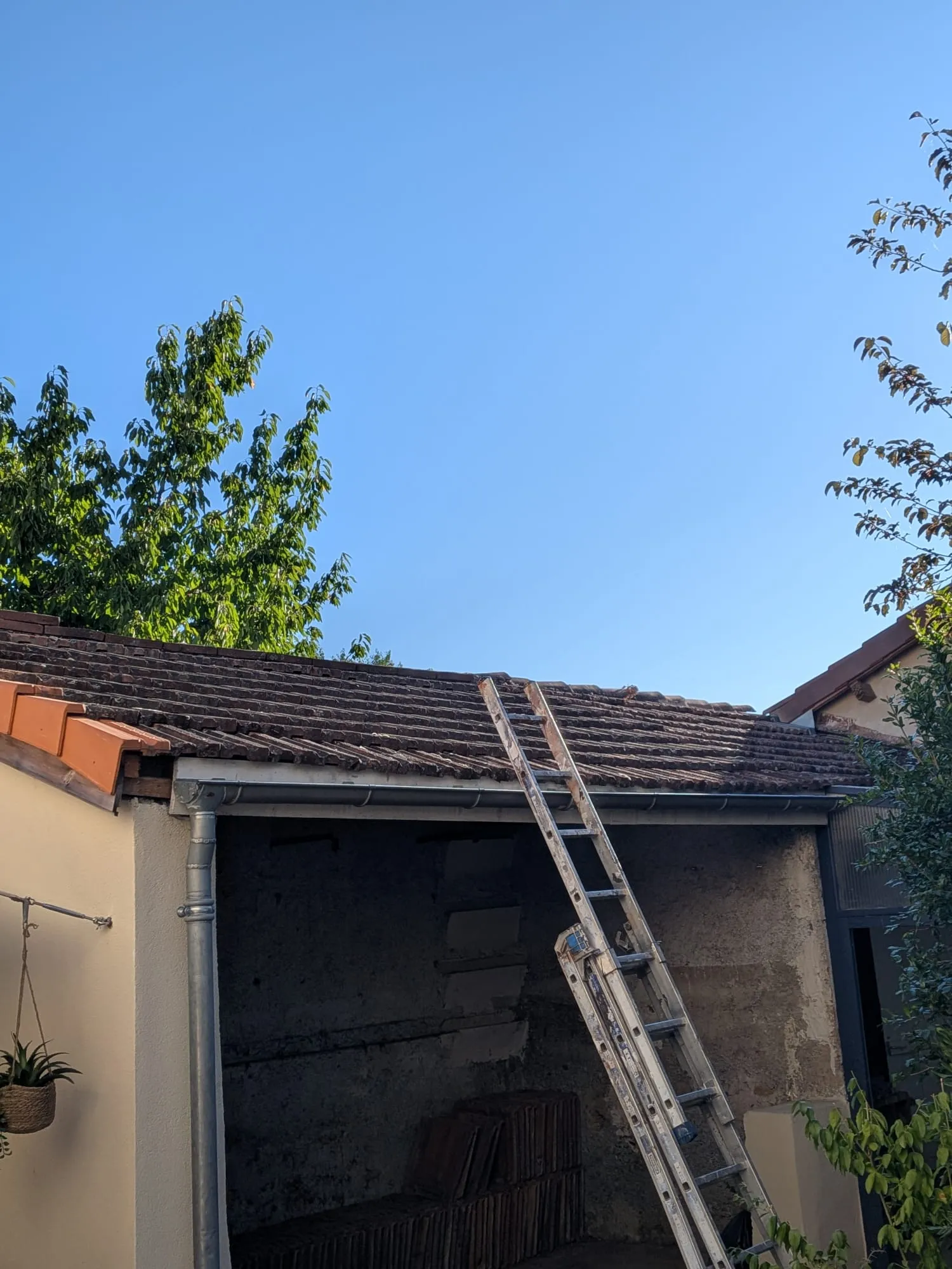 Chantier n°3 : la toiture avant notre intervention